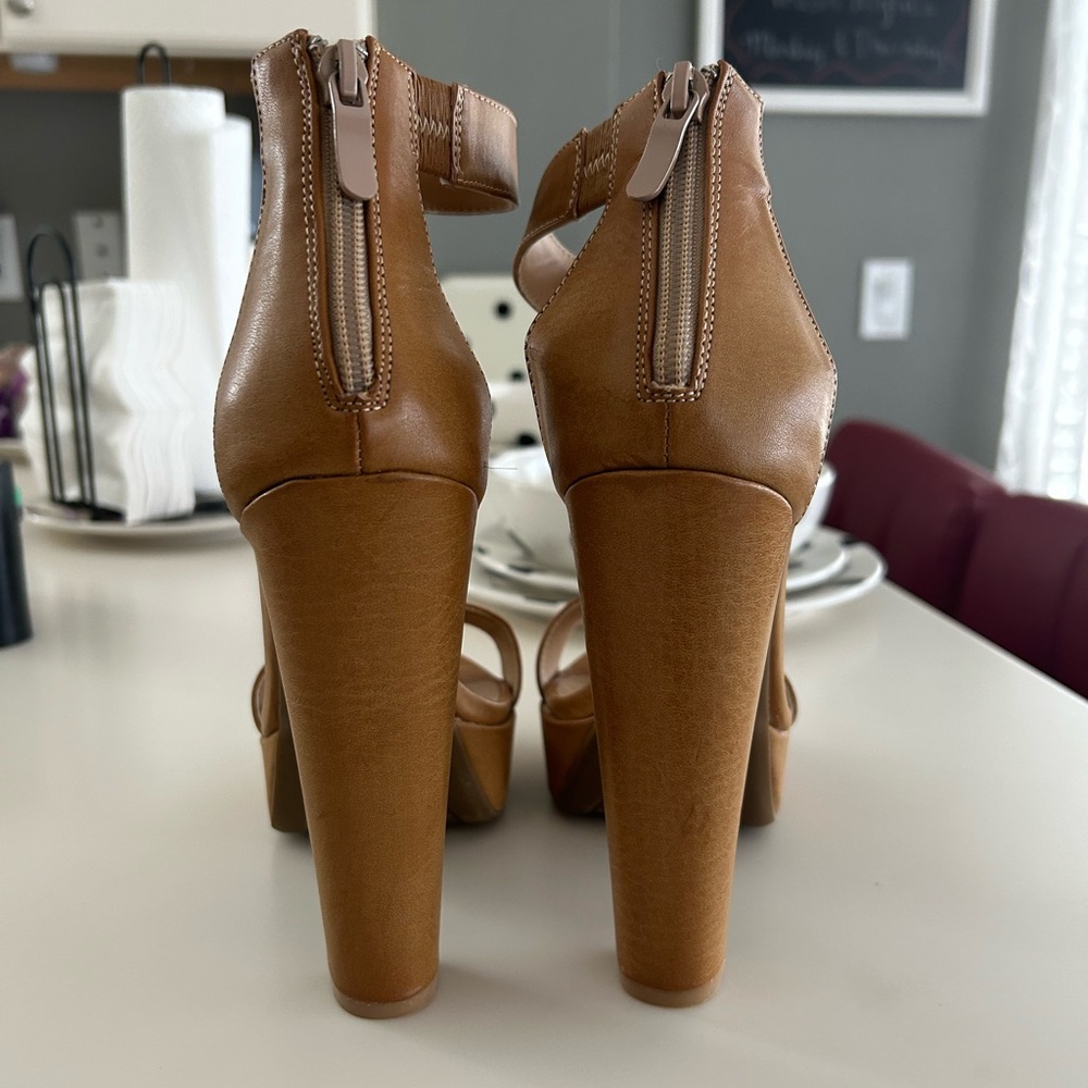 Carmel Brown Platform Heels - Picture 3 of 6